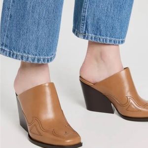 Brand NEW ! Stella McCartney
Cowboy Cloudy 97mm mules